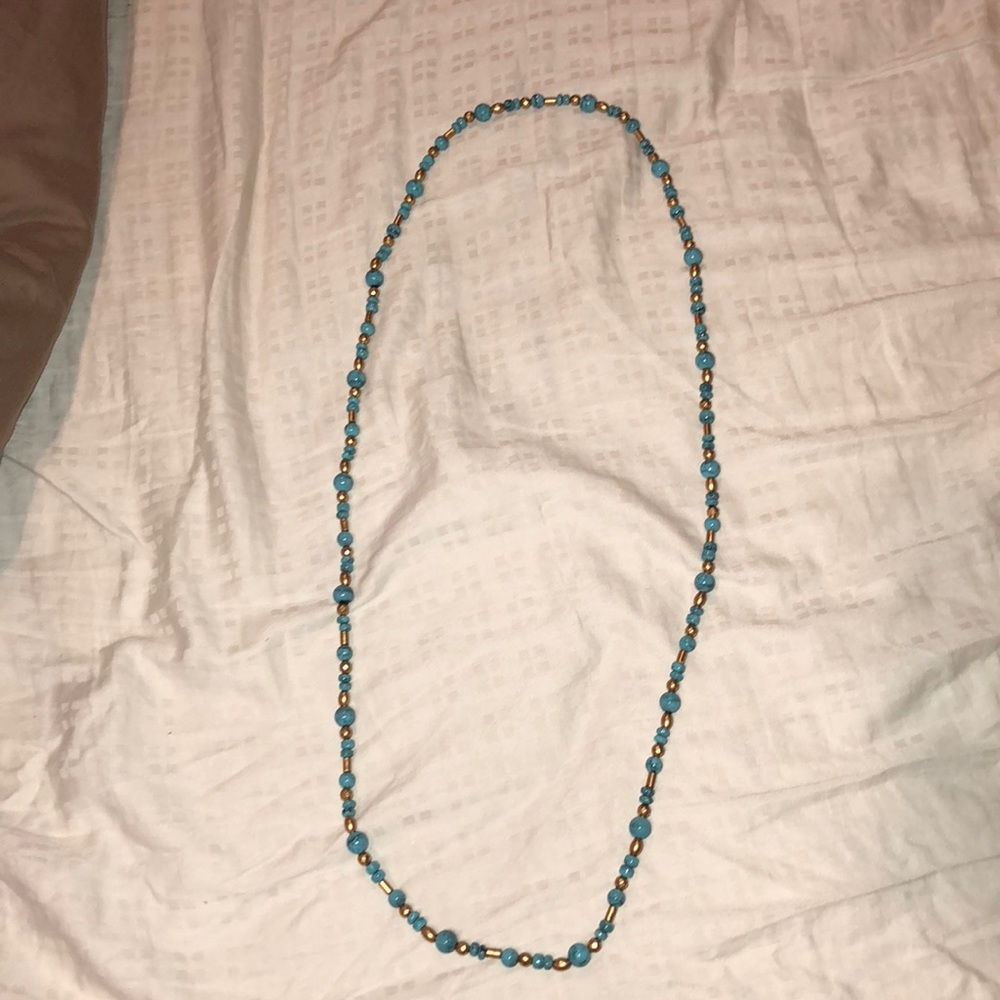 Woman’s necklace